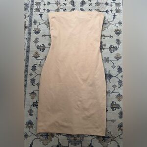 Elegant Cream Sleeveless Dress